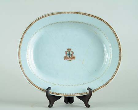 Appraisal: CHINESE EXPORT PLATTER WITH COLORFUL CREST Central crest has crown