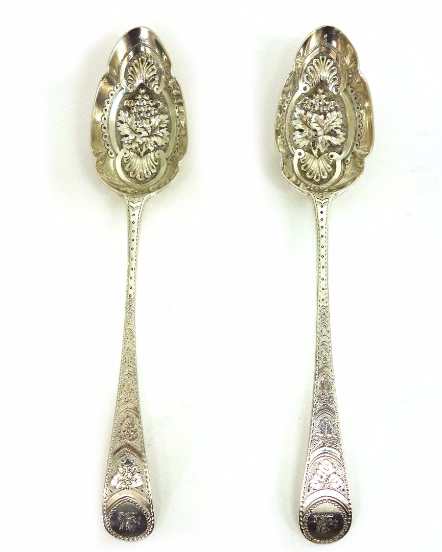 Appraisal: A pair of George III silver Old English pattern tablespoons