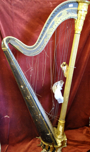 Appraisal: A Regency gilt gesso and faux wood-grained concert harp by