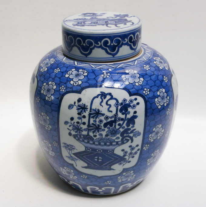 Appraisal: CHINESE BLUE AND WHITE PORCELAIN LIDDED JAR Kangxi style having