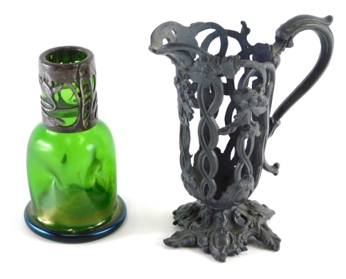 Appraisal: An early thC Art Nouveau Loetz style green glass vase