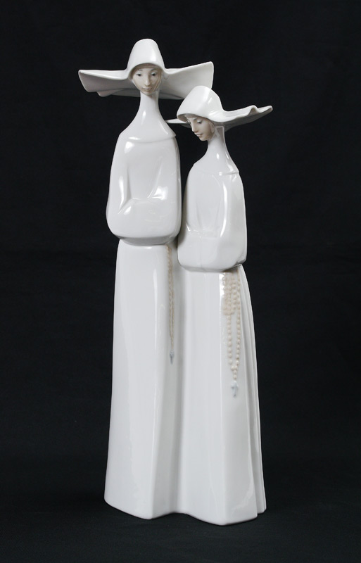 Appraisal: LLADRO PORCELAIN FIGURINE ''Nuns'' Fulgencio Garcia sculptor issued glazed finish