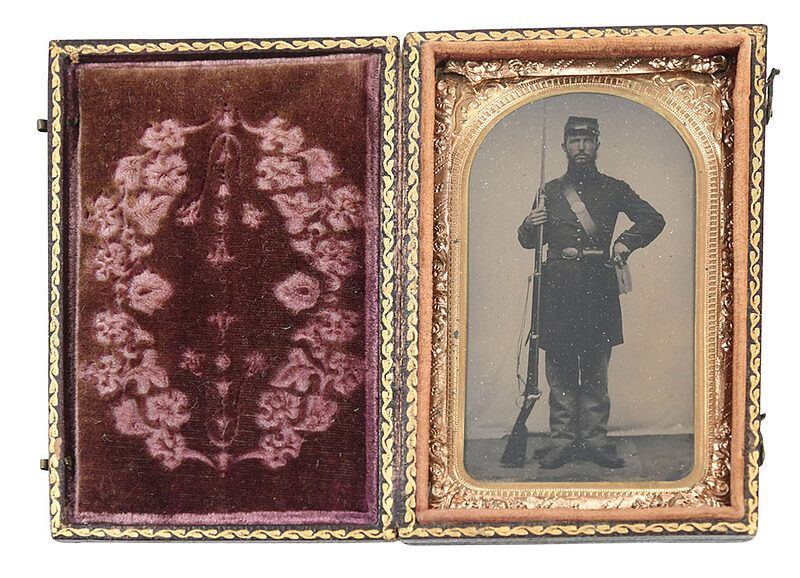 Appraisal: Tintype of Union Soldier With Rifle seventh plate in decorated