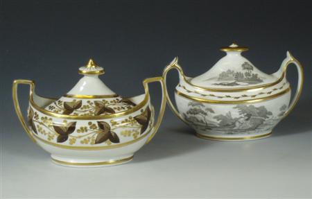 Appraisal: An early th century Chamberlains Worcester twin handled sugar bowl