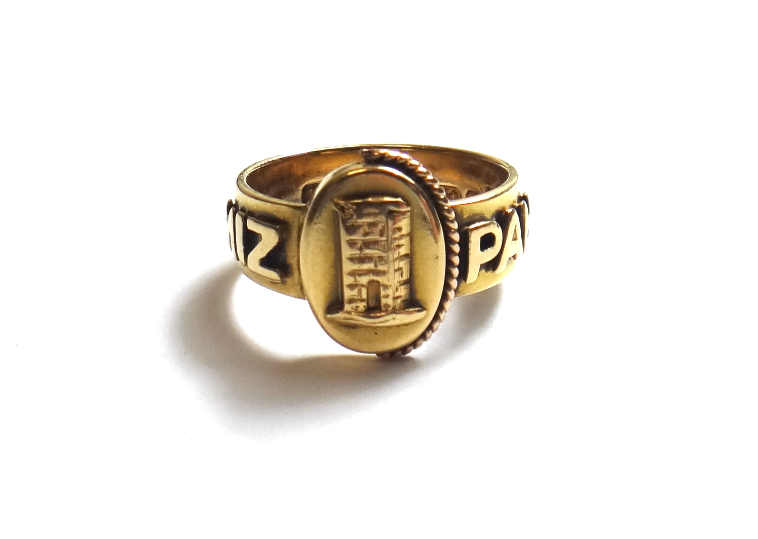 Appraisal: A Victorian ct gold ring with a turret motif at