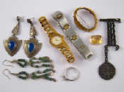 Appraisal: A mixed lot of white metal tests silver and costume