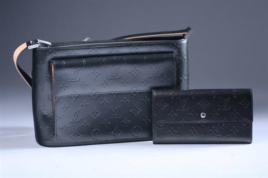 Appraisal: LOUIS VUITTON GUNMETAL GREY LEATHER HANDBAG AND WALLET Embossed logo