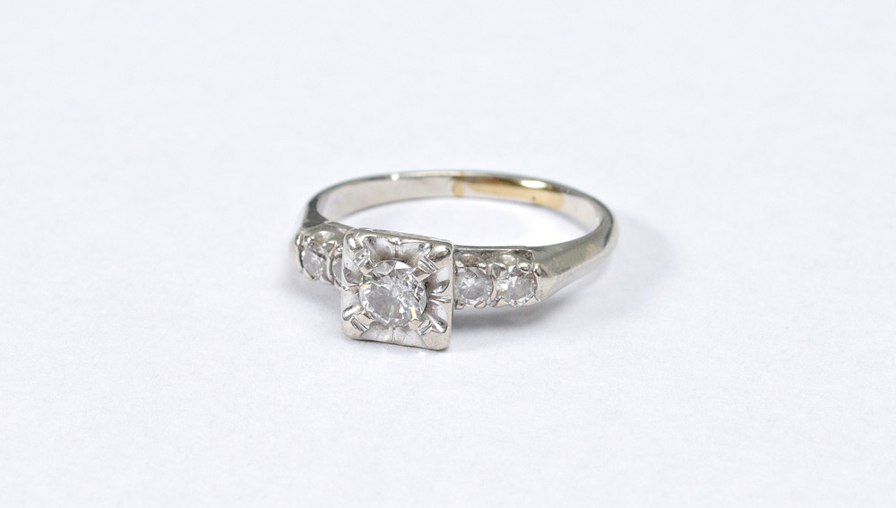 Appraisal: RETRO CT DIAMOND ENGAGEMENT RING K white gold ring contains