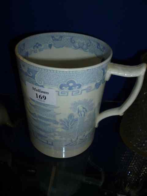 Appraisal: A VICTORIAN BLUE AND WHITE POTTERY QUART TANKARD high