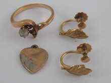 Appraisal: A Soviet Russian hallmarked carat gold ring set with an