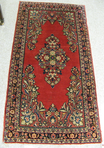 Appraisal: SEMI-ANTIQUE PERSIAN SAROUK AREA RUG hand knotted in a central