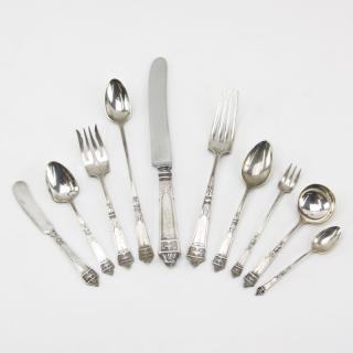 Appraisal: One Hundred Seventeen Piece Gorham Lansdowne Sterling Silver Flatware One