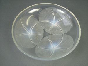 Appraisal: R Lalique a 'Volubilis' no pattern clear frosted and opalescent