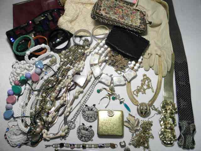 Appraisal: Tray lot of assorted ladies items Includes costume jewelry pins