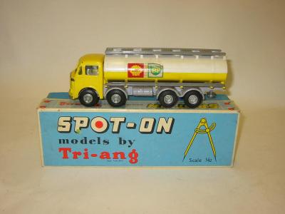 Appraisal: Spot-On A E C Tanker Shell-B P yellow and white