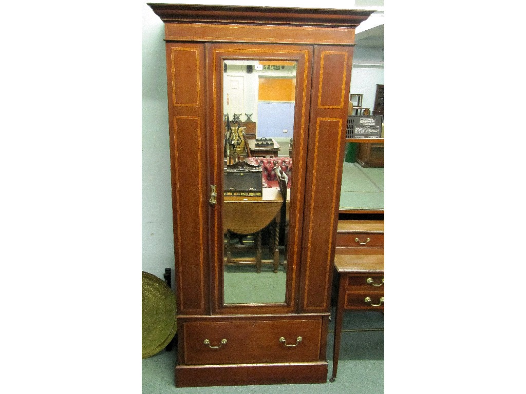 Appraisal: Edwardian mahogany bedroom suite with crossbanded inlay comprising single wardrobe