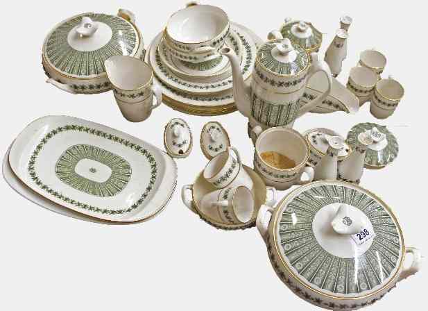 Appraisal: Spode Provenance part Dinner and Tea Service including Plates Cups