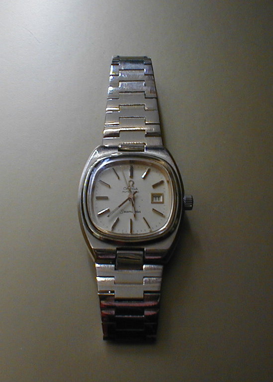 Appraisal: An Omega ladies gold plated Seamaster wristwatch gold tone dial