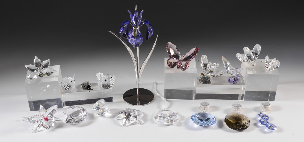 Appraisal: SWAROVSKI CRYSTAL ESTATE COLLECTION A mix of old and new