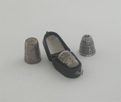 Appraisal: Three Royal Commemorative thimbles A Queen Victoria diamond jubilee example