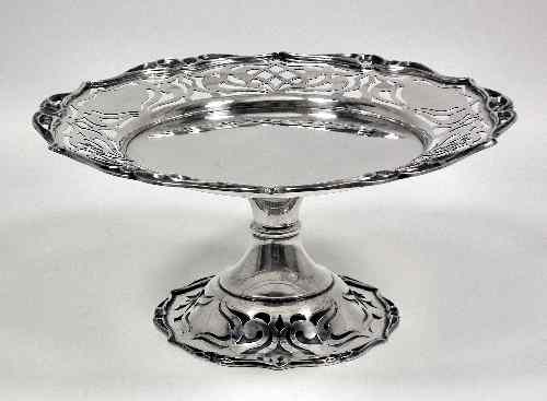 Appraisal: An Edward VII silver circular tazza of Arts Crafts design