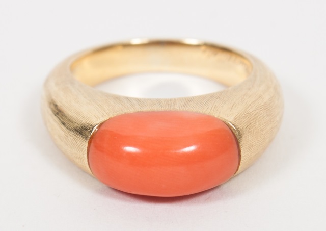 Appraisal: Buccellati K gold and coral ring size g t w