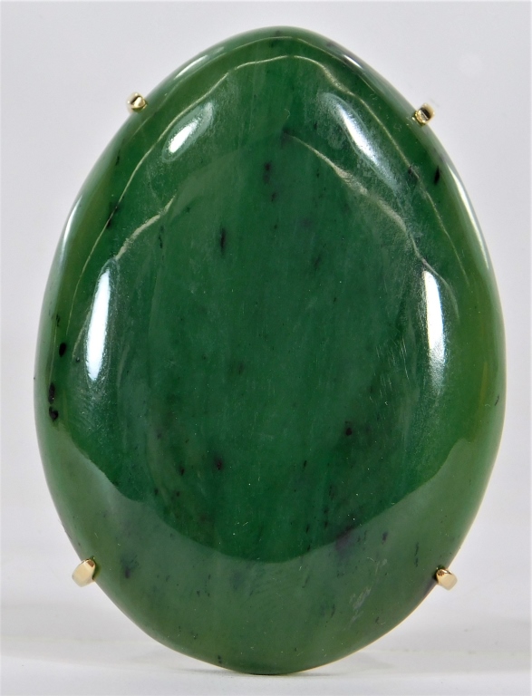 Appraisal: SPINACH JADE K YELLOW GOLD OVOID PENDANT China th CenturyHighly