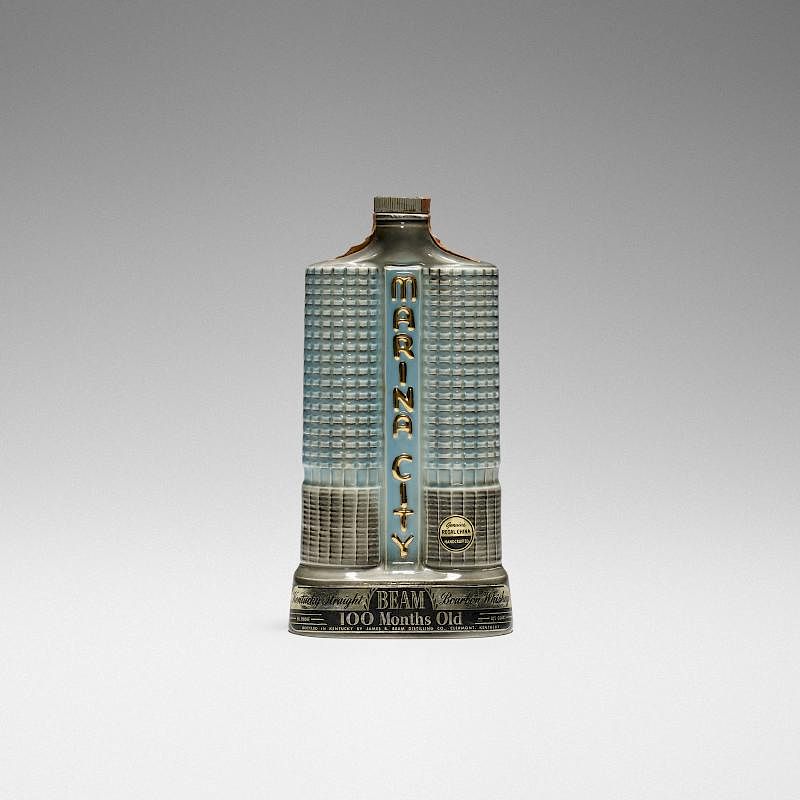 Appraisal: Jim Beam Marina City whiskey bottle Jim Beam Marina City