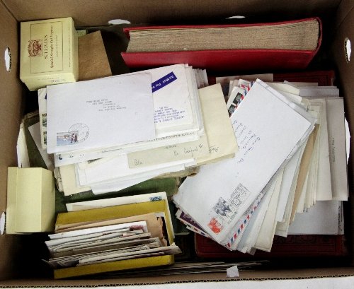 Appraisal: A box of old collections including interesting Lincoln Excelsior Classics