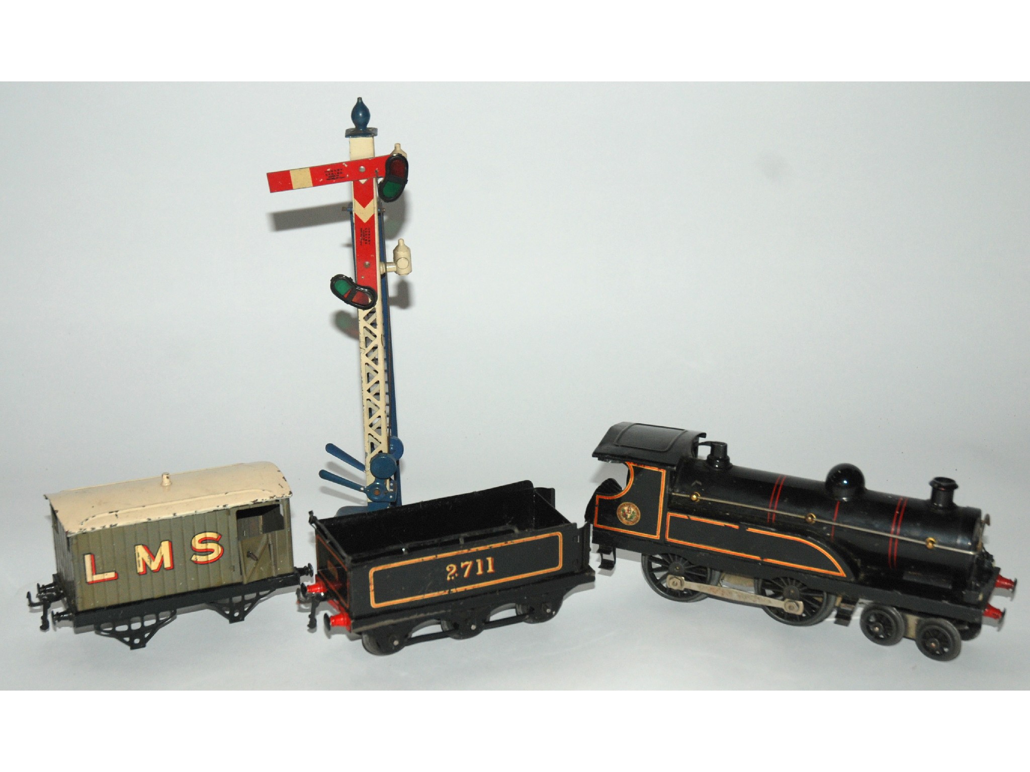 Appraisal: A Hornby O Gauge loco and tender wagon signal and