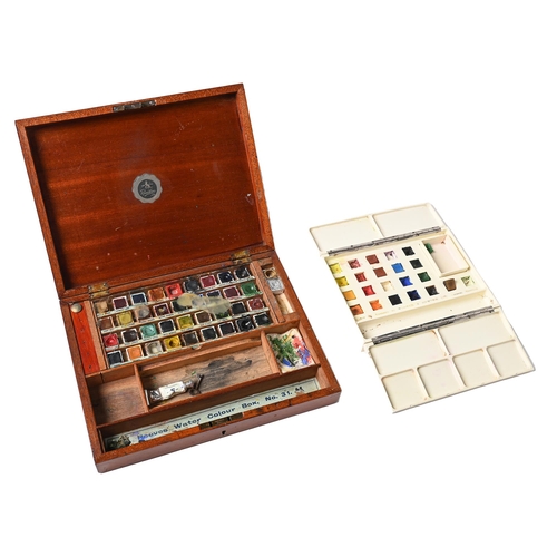 Appraisal: A mahogany artist's box Reeves' Water Colour Box No first