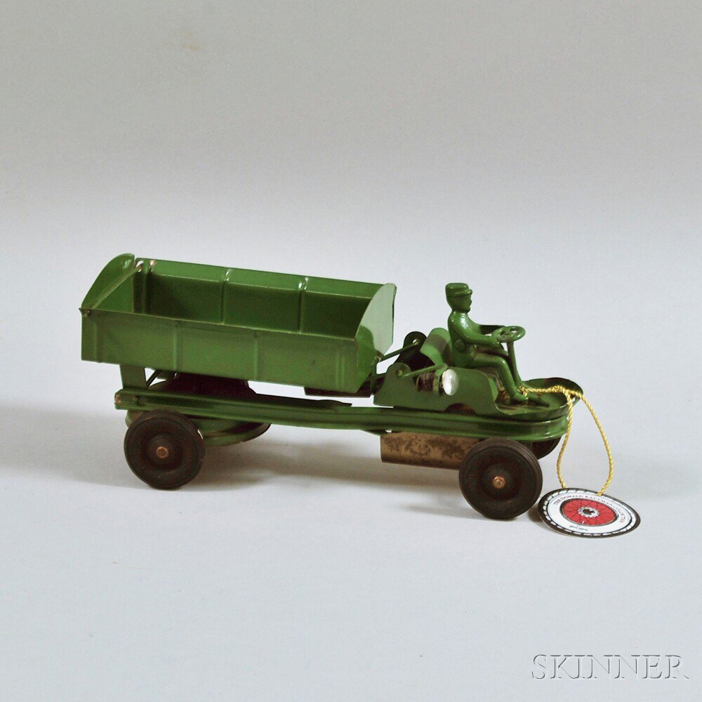 Appraisal: Kingsbury Pressed Steel Green-painted Wind-up Contractor's Dump Truck c s