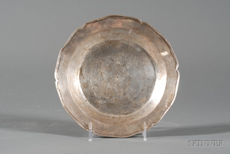 Appraisal: Spanish Colonial Silver Soup Plate th th century with ogee