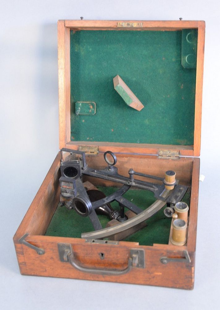 Appraisal: Riggs Bros Philadelphia sextant in original box ht wd Riggs