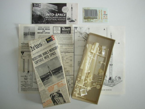 Appraisal: Redstone Booster Mercury Capsule A scale kit of the launch