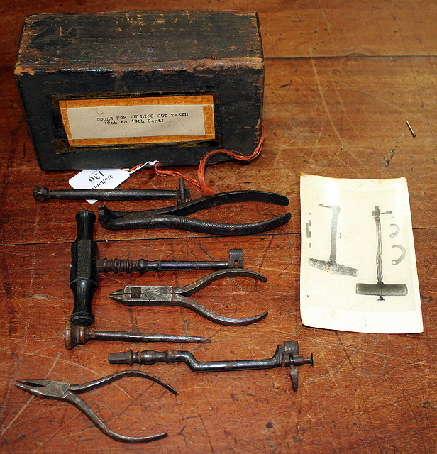 Appraisal: A GROUP OF LATE TH EARLY TH CENTURY DENTISTRY TOOLS