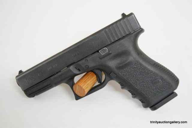 Appraisal: Glock Mod mm Pistol w AccessoriesIncludes the Glock - round