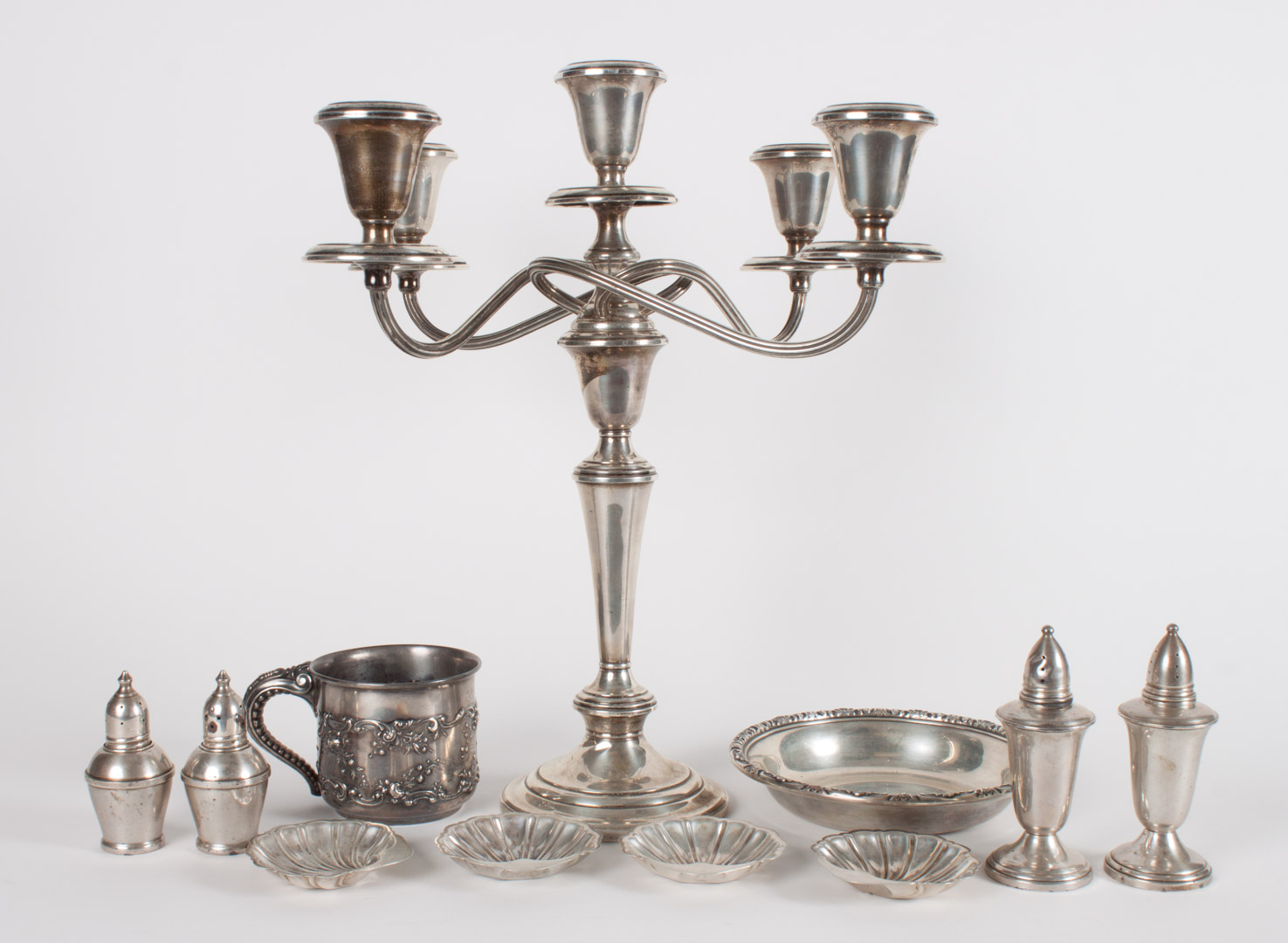 Appraisal: assorted American sterling table articles including Gorham child's cup dated