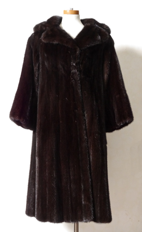 Appraisal: FULL LENGTH SABLE FUR COAT Luxurious rich sable fur full