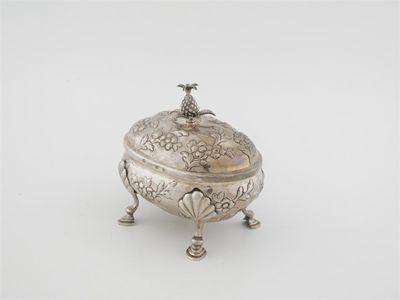 Appraisal: An th century German oval sugar box and cover on