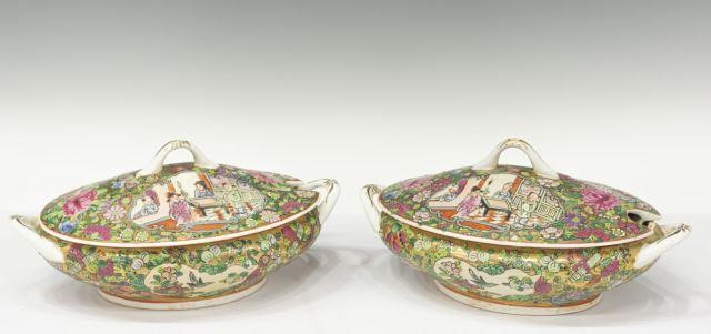 Appraisal: pair Chinese rose medallion parcel gilt porcelain covered tureens each