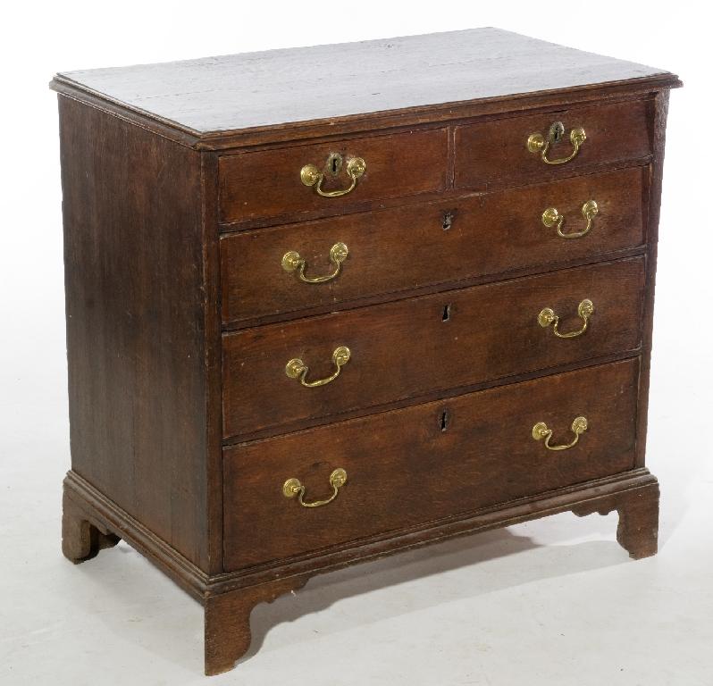 Appraisal: GEORGE III OAK CHEST OF DRAWERS c the moulded rectangular