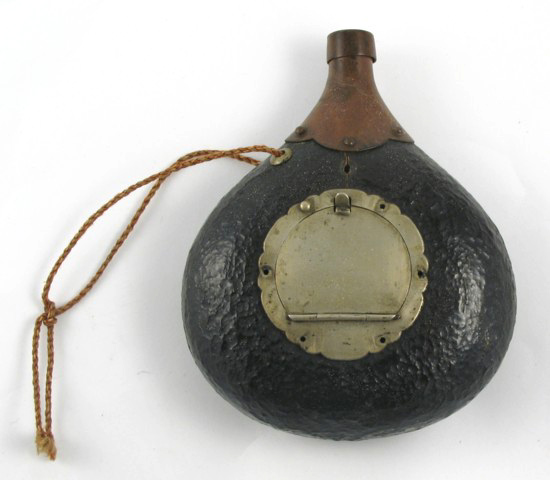 Appraisal: JAPANESE POWDER FLASK WITH SIDE COMPARTMENT tear drop shape lacquered