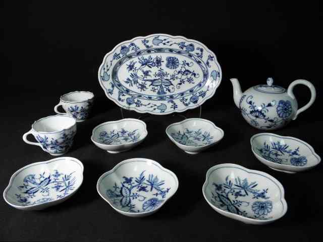 Appraisal: Lot of assorted Meissen and other porcelain dinnerware in the