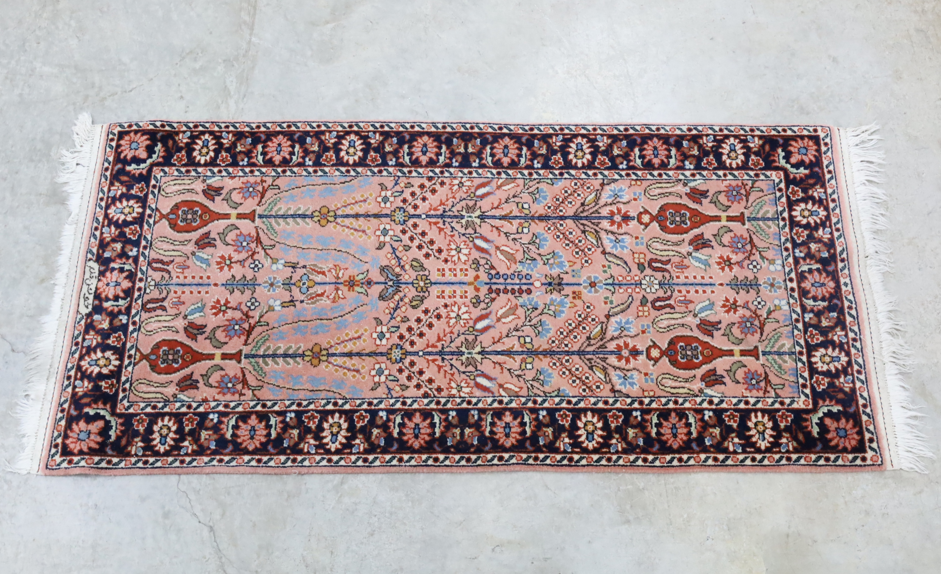 Appraisal: SINO-PERSIAN ORIENTAL RUG ' X ' Sino-Persian oriental rug '