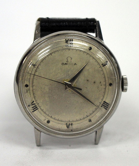 Appraisal: AN EARLY TO MID TH CENTURY OMEGA GENTS WRISTWATCH the