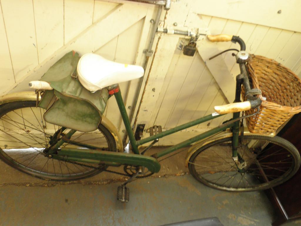 Appraisal: A 's ladies bicycle with basket and satchel