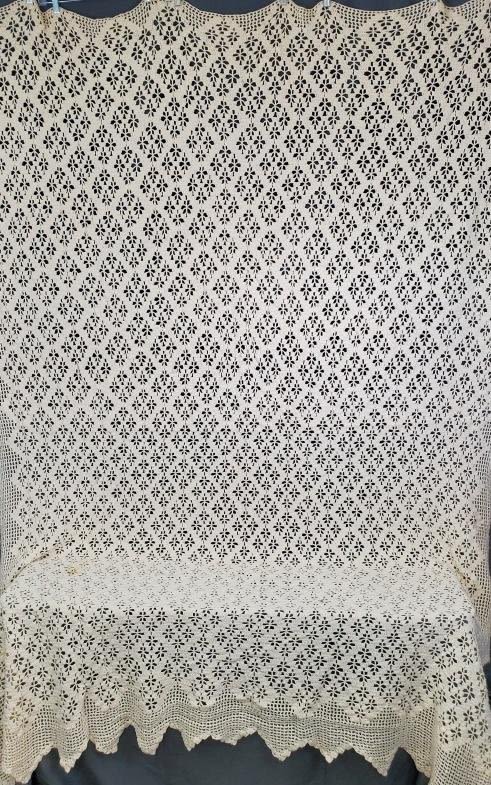 Appraisal: Vintage s hand crocheted bedspread from Brasil in off-white yarn