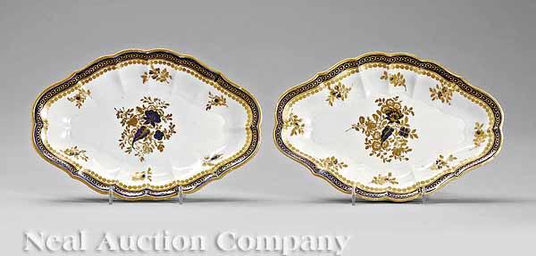 Appraisal: A Pair of Caughley Porcelain Lozenge-Shaped Cake Dishes c -