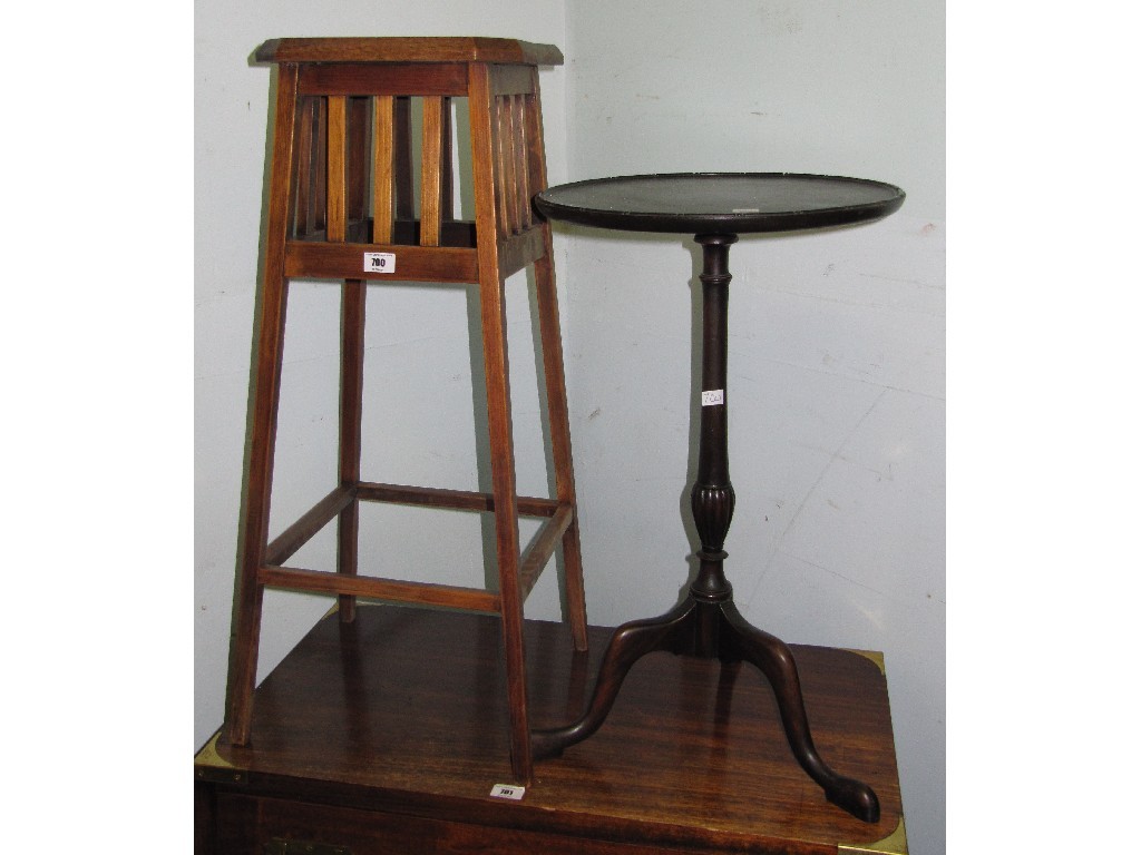 Appraisal: Lot comprising plantstand and a pedestal wine table